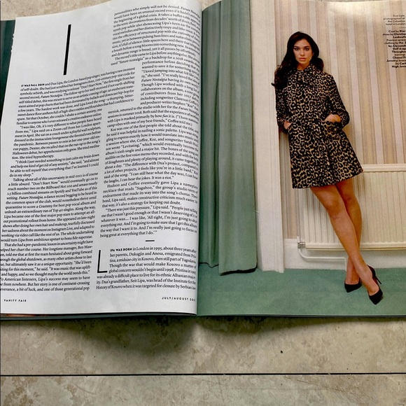 VANITY FAIR MAGAZINE DUA LIPA JEFFREY EPSTEIN - RFK JR 7/2021 - Picture 5 of 16